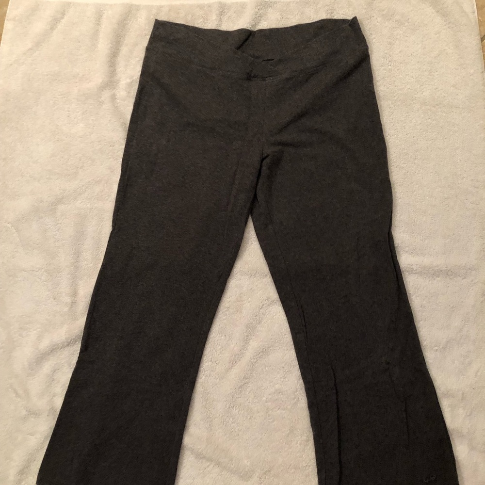 NWOT CHAMPION YOGA PANTS